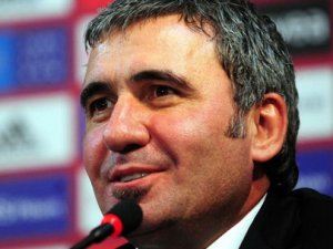 Hagi'den yönetime mesaj!: Seve seve...