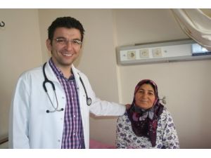 Midesinden 4 Santimetre Çapında Polip Çıkarıldı