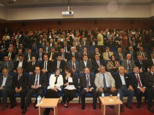 Belediye başkanları mazbatalarını aldı