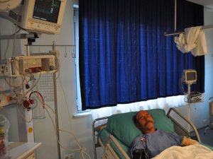 Yanık bölge deri nakliyle kapatıldı