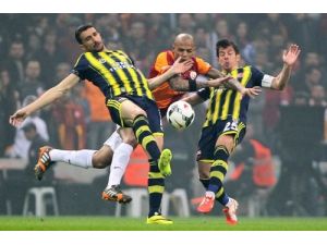Galatasaray: 1 - Fenerbahçe: 0 (İlk Yarı)
