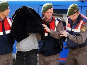 Villada kan donduran cinayet!