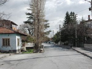 ‘Yol vermiyor’
