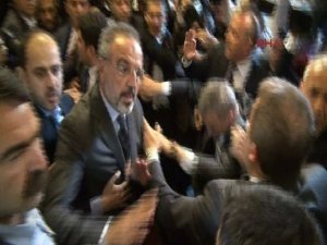 İşte Kılıçdaroğlu'na saldırı anı