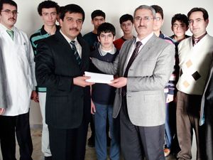 Büyükkoyuncu Lisesi Filistin'e yardımda yarıştı