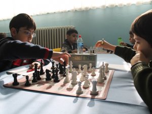Çocuk ligi satranç yarışmaları sona erdi