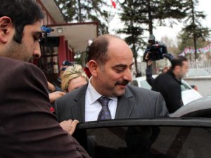 Zekeriya Öz Bolu'da görevine başladı