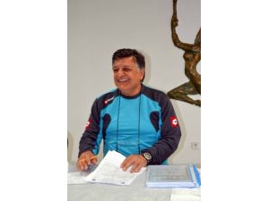 Yılmaz Vural: Bucaspor Maçını Mutlaka Kazanmalıyız