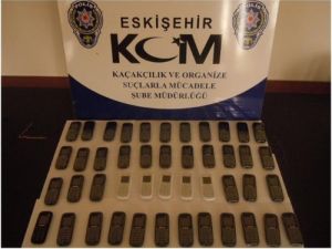 Eskişehir'de Kaçak İçki Ve Sigara Ele Geçirildi