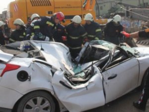 Korku filmi gibi kaza: 1 ölü