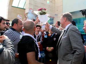 Beşiktaş kafilesi Konya'ya geldi