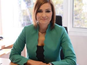 Türkiye Gençlik Konfederasyonu İzmir İl Başkanlığı'na Senem Kılıç Getirildi