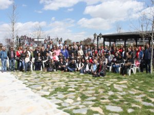 Noter personelleri kahvaltıda buluştu