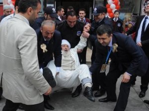 Görmez'den Cebir Dede'ye helallik ziyareti