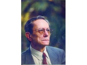 Gazeteci Alpay Kabacalı Vefat Etti