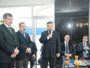 Muhasebeciler kokteylde buluştu