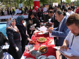 Konya lezzetleri yarıştı