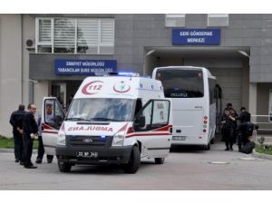 Taşkınlık Yapan Kaçaklara Polis Müdahale Etti