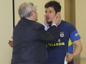 Aziz Yıldırım futbolculara veda etti