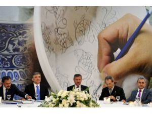 Cumhurbaşkanı Gül, Kütahya’da Gazi Ve Şehit Yakınları İle Bir Araya Geldi