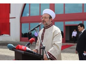 Diyanet İşleri Başkanı Görmez: Mabetle Üniversite Birbirinden Ayrılamaz