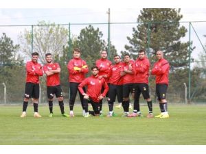 Eskişehirspor'da Karabükspor Maçı Çalışmaları Sürüyor