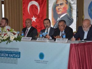 Turizmde marka olmalıyız