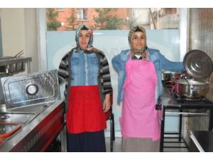 Girişimci Kadınlar İş Yeri Açıp Kendi İşlerinin Patronu Oldu