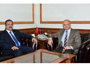 Sayıştay Başkanı Akyel Vali Çakacak’ı Ziyaret Etti