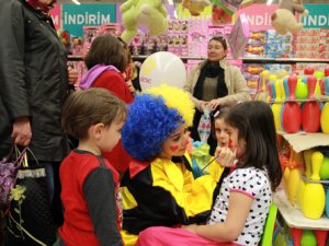 23 Nisan coşkusu Adese’de yaşanıyor