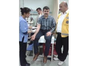 Şişedeki Mazotu Su Zannederek İçen Öğretmen Hastanelik Oldu