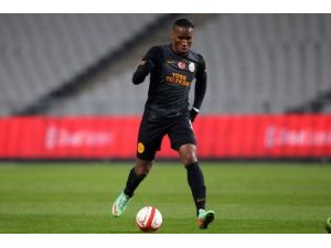 Drogba'nın Elçiliğinde Gençler Dostluk İçin Sahaya Çıkacak