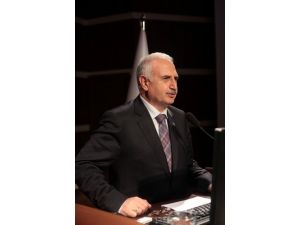 Rektör Koçak: Bu Bayram Yaşanılabilir Bir Dünya Özleminin Seslendirildiği Gündür