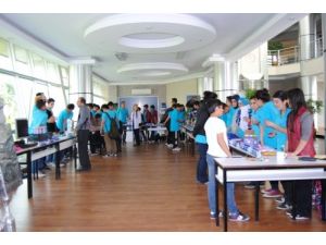 Mtosb Meslek Lisesi Öğrencileri Okulda Öğreniyor Sanayide Uyguluyor