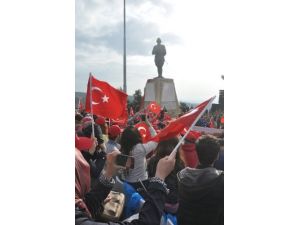 Çanakkale'de 20 Bin İzci Dedelerinin İzinde Yürüdü