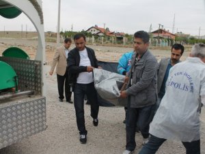 Konya'da bir kadın bıçaklanarak öldürüldü