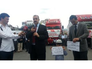 İzmir’den Suriye’ye Üç Yardım Tır’ı Yola Çıktı