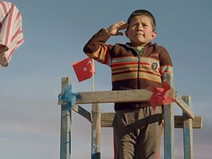 Türkiye'nin konuştuğu reklamda ilginç ayrıntı!