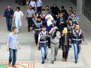 Paravan Şirketle Dolandırıcılıktan 10 Kişi Tutuklandı