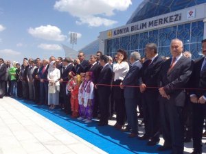 Başbakan Bilim Merkezi'ni açtı