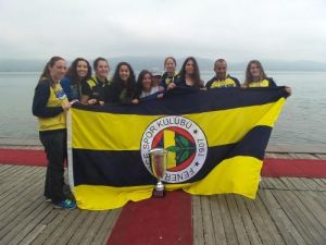 Kürekte Büyük Kupa Fenerbahçe'nin Oldu