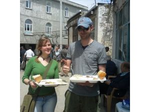 Çanakkale'deki Köy Hayrında 4 Bin Kişiye Keşkek Dağıtıldı