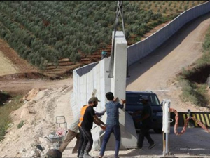 Suriye sınırına seyyar duvar örülüyor