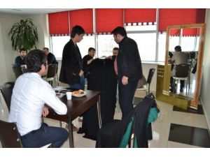 Tacikistanlı İşadamlarından Türk Okullarına Övgü