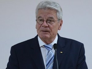 Bu da oldu: Almanya imamı!