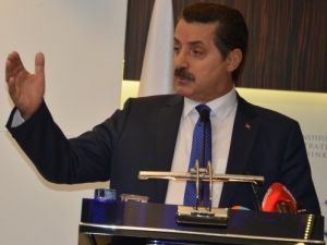 Bakan Çelik: Taksim'de Israrlı Olanların Bir Adım Atma İmkanı Yok Mu?