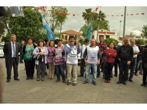 Belediyelerden İşten Çıkarmaları Protesto Ettiler
