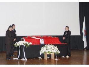 Deü Tıp Fakültesi’nde Acı Kayıp