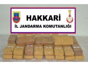 Hakkari'de Kazan Yapan Araçta 21 Kilo Eroin Ele Geçirildi