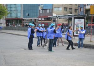 Kadıköy’de 1 Mayıs Kutlaması Sürüyor